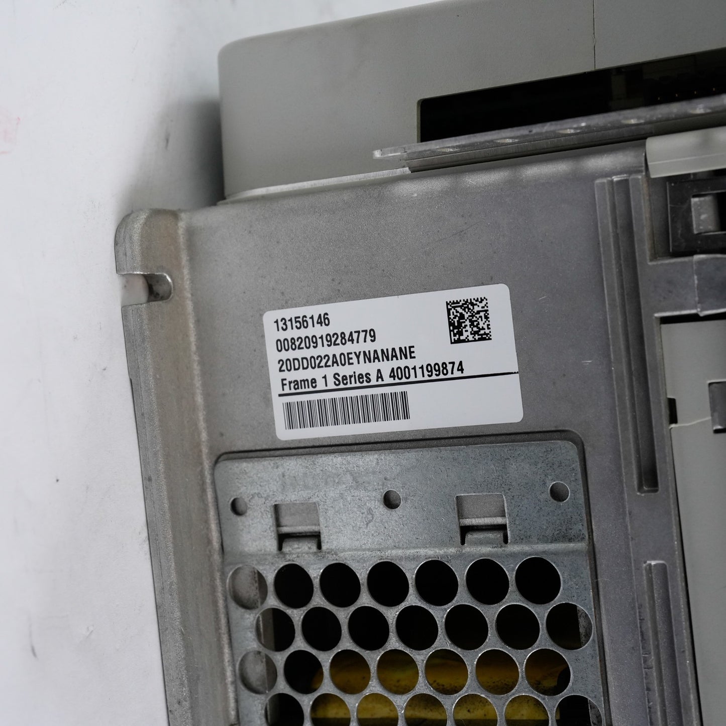 Allen Bradley 20DD022A0EYNANANE PowerFlex 700S VFD Series A