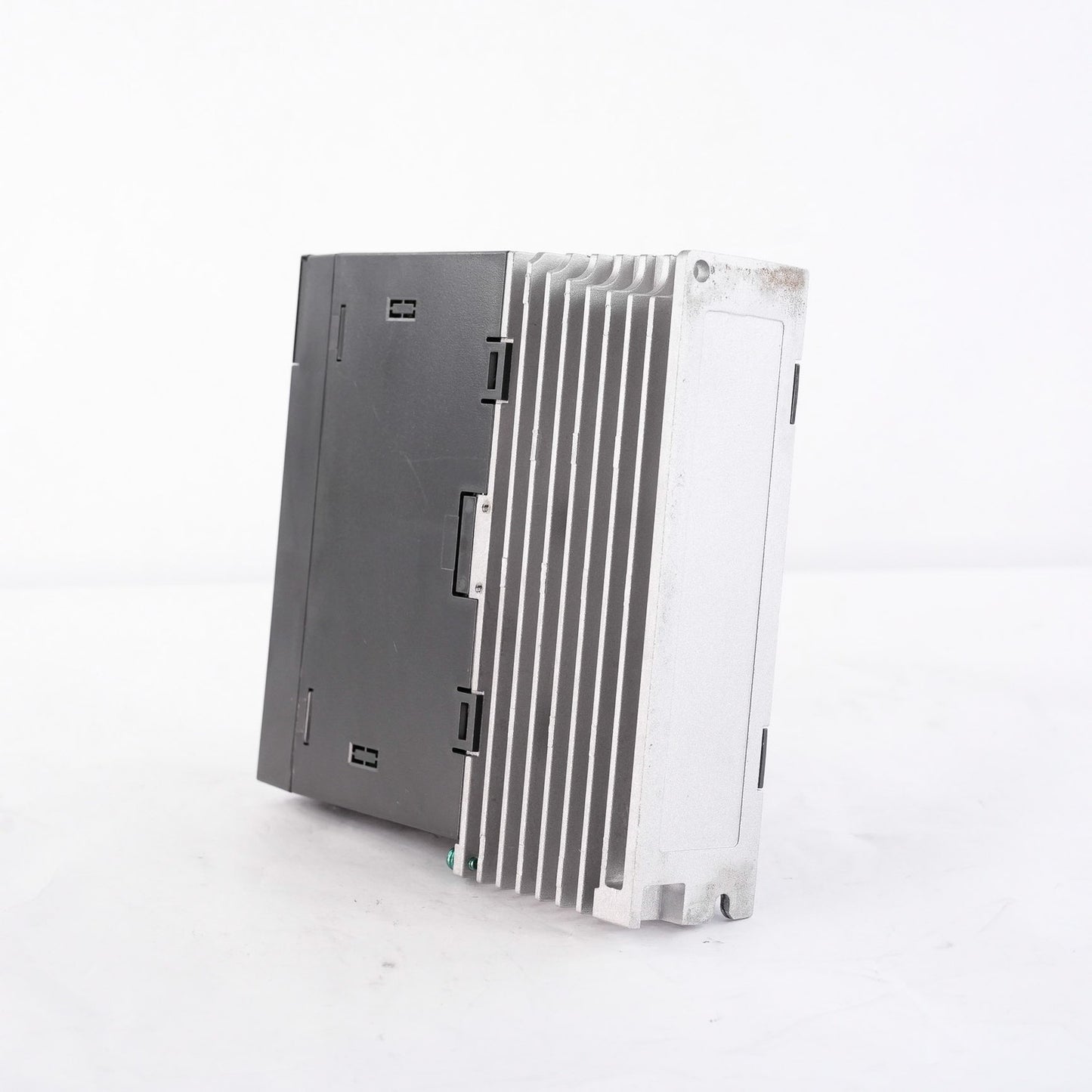 Delta ASD-A2-0421-E AC Servo Drive 400W 220-230V 3-Phase ASDA20421E