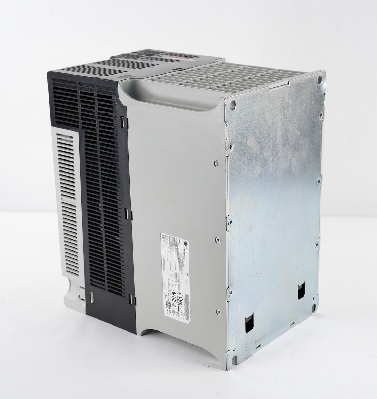 Allen Bradley 25B-D043N114 /A PowerFlex 525 AC Drive 480V 3PH 25HP 25BD043N114