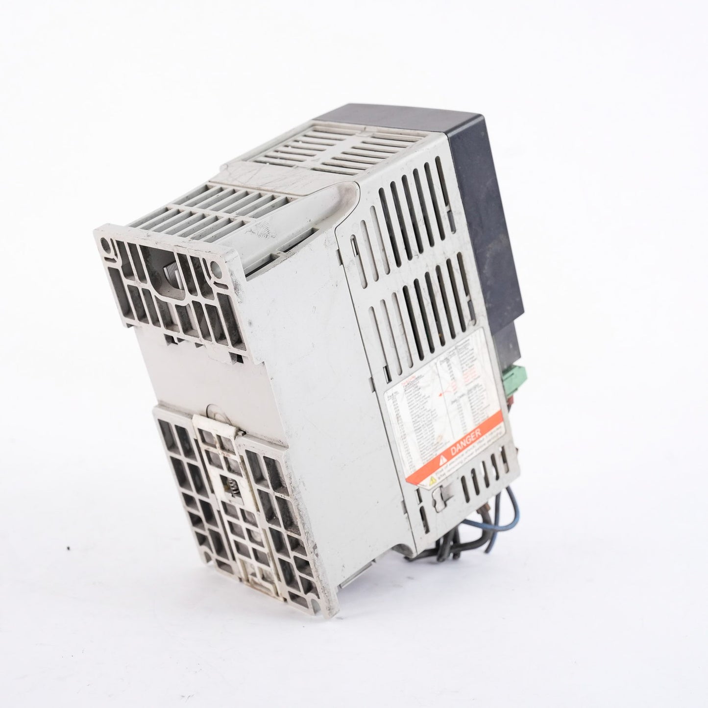 Allen Bradley 22A-D2P3N104 /A PowerFlex 4 AC Drive 480V 3-Phase 22AD2P3N104