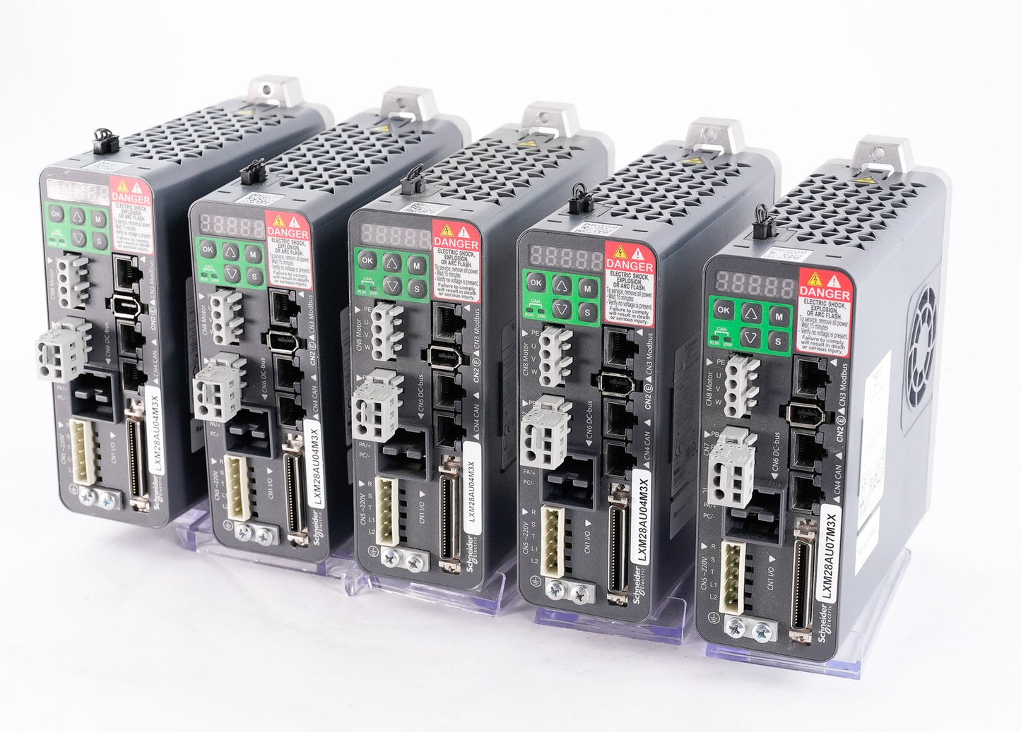 Schneider Electric LXM28AU07M3X Lexium 28 Servo Drive 220V 3-Phase 13.5A