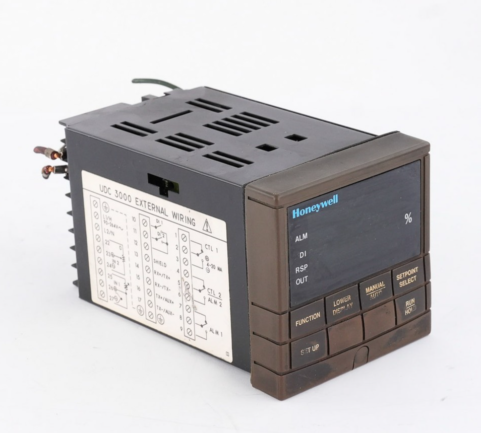 Honeywell UDC3000 Versa-Pro DC300E-0-000-10-0000-0 Temperature Controller