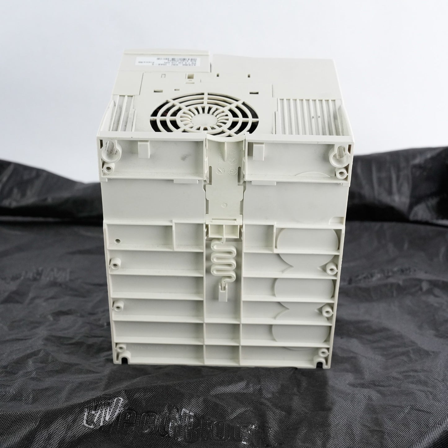 ABB ACS355-03U-15A6-4 10 HP 480V 7.5 kW VFD Variable Frequency Drive