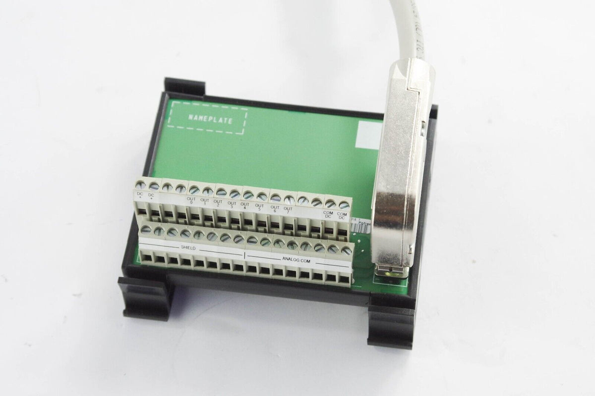 Fuse Interface Module Allen-Bradley 1492-AIFM8-3 Ser C Fusible Interface Module w/ Cable H2 ...
