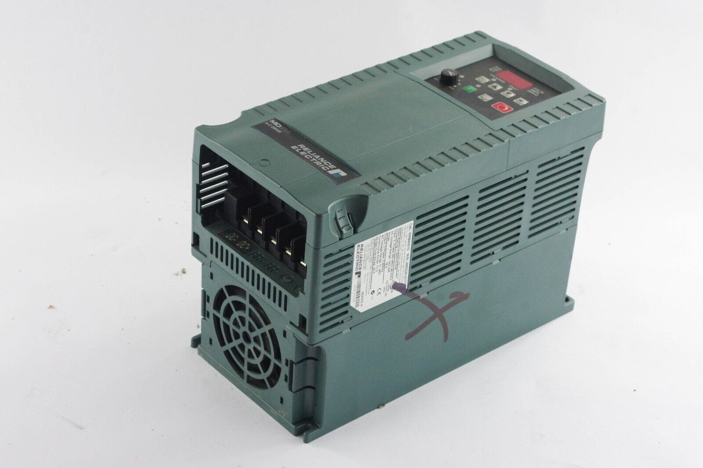 Reliance Electric 6MB40010 6MDDN-017102 10hp AC Drive