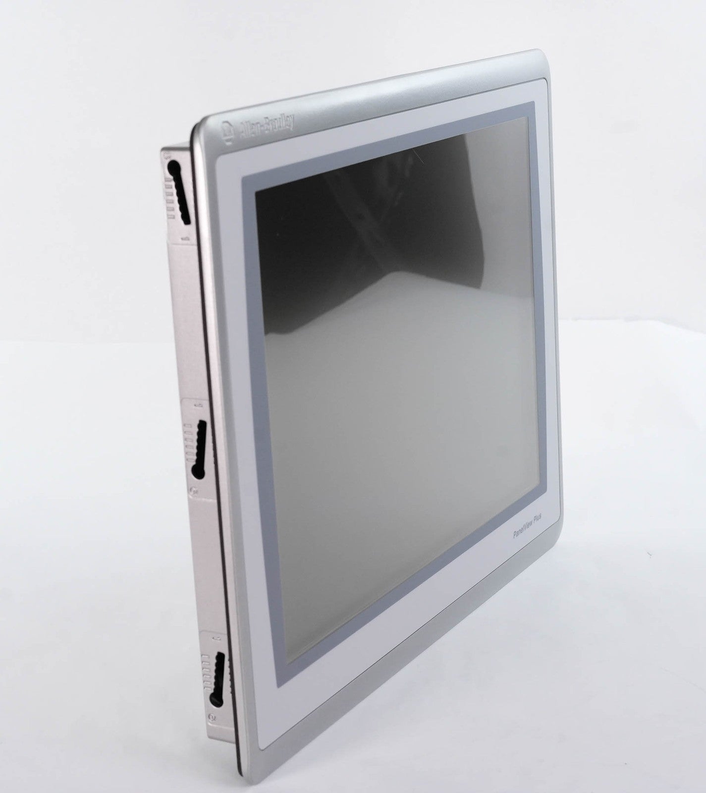 Allen Bradley 2711P-T15C22D9P Ser A PanelView Plus 7 Performance 15in Open Box