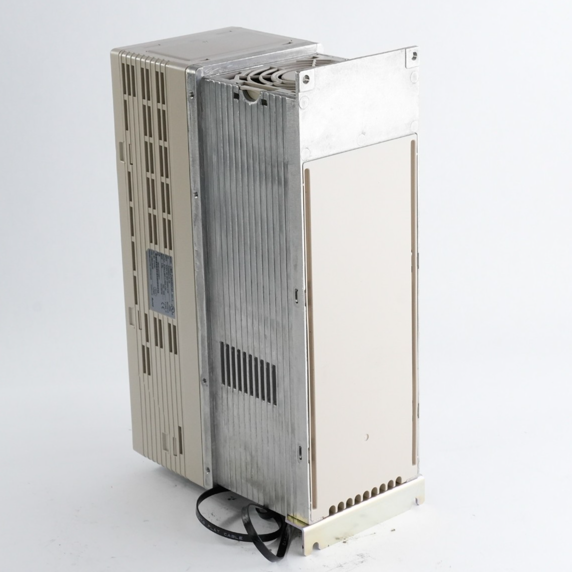 Yaskawa CIMR-ZU4A0005FAA Rev B Z1000 Drive 480V 4.8A CIMRZU4A0005FAA
