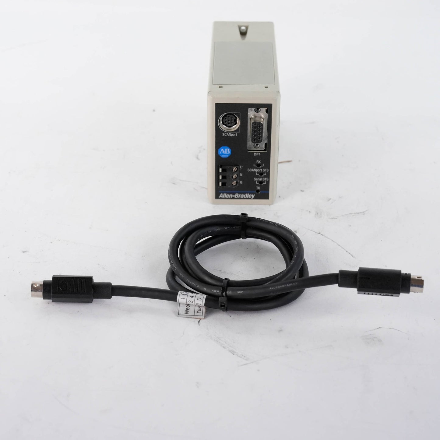 Allen Bradley 1203-GD2 SCANport to RS-232/422/485 DF1 Communications Bridge