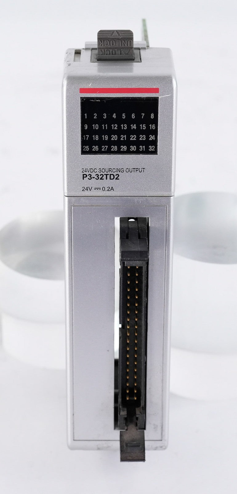 Automation Direct Productivity3000 P3-32TD2 Sourcing Output Module P332TD2