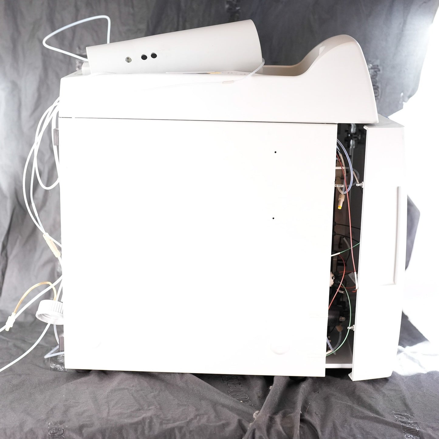Thermo Scientific DIONEX ICS-2100 Chromatography System 100-240V 1.5A ICS2100
