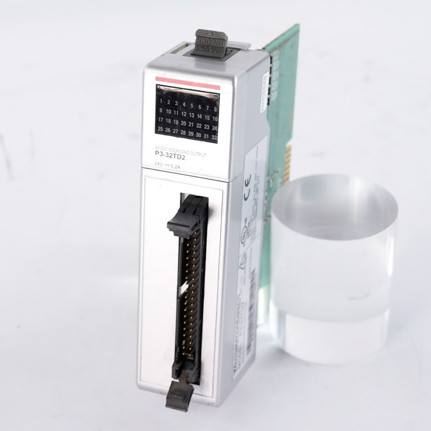 Automation Direct Productivity3000 P3-32TD2 Sourcing Output Module P332TD2