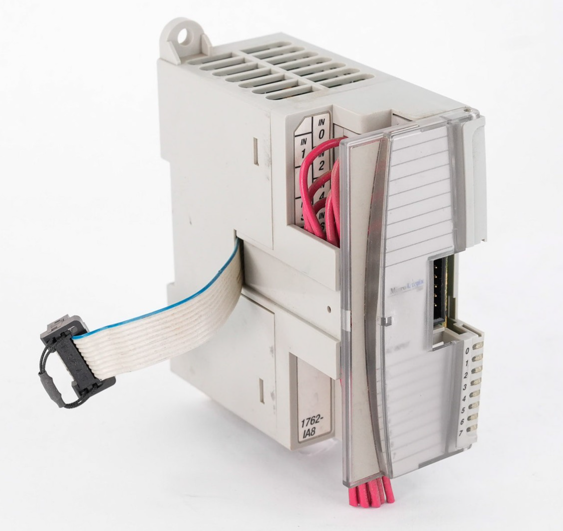 Allen Bradley 1762-IA8 /A MicroLogix 8-Point 120V Digital Input Module 1762IA8