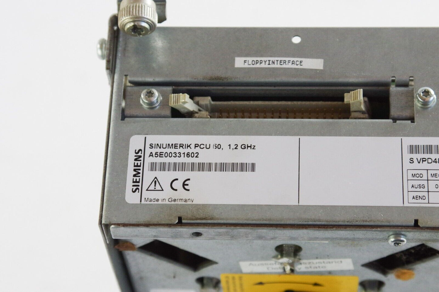 SIEMENS 6FC5210-0DF25-2AA0 SINUMERIK PCU 50, 1.2GHz + 6FC5247-0AF08-2AA0 HD