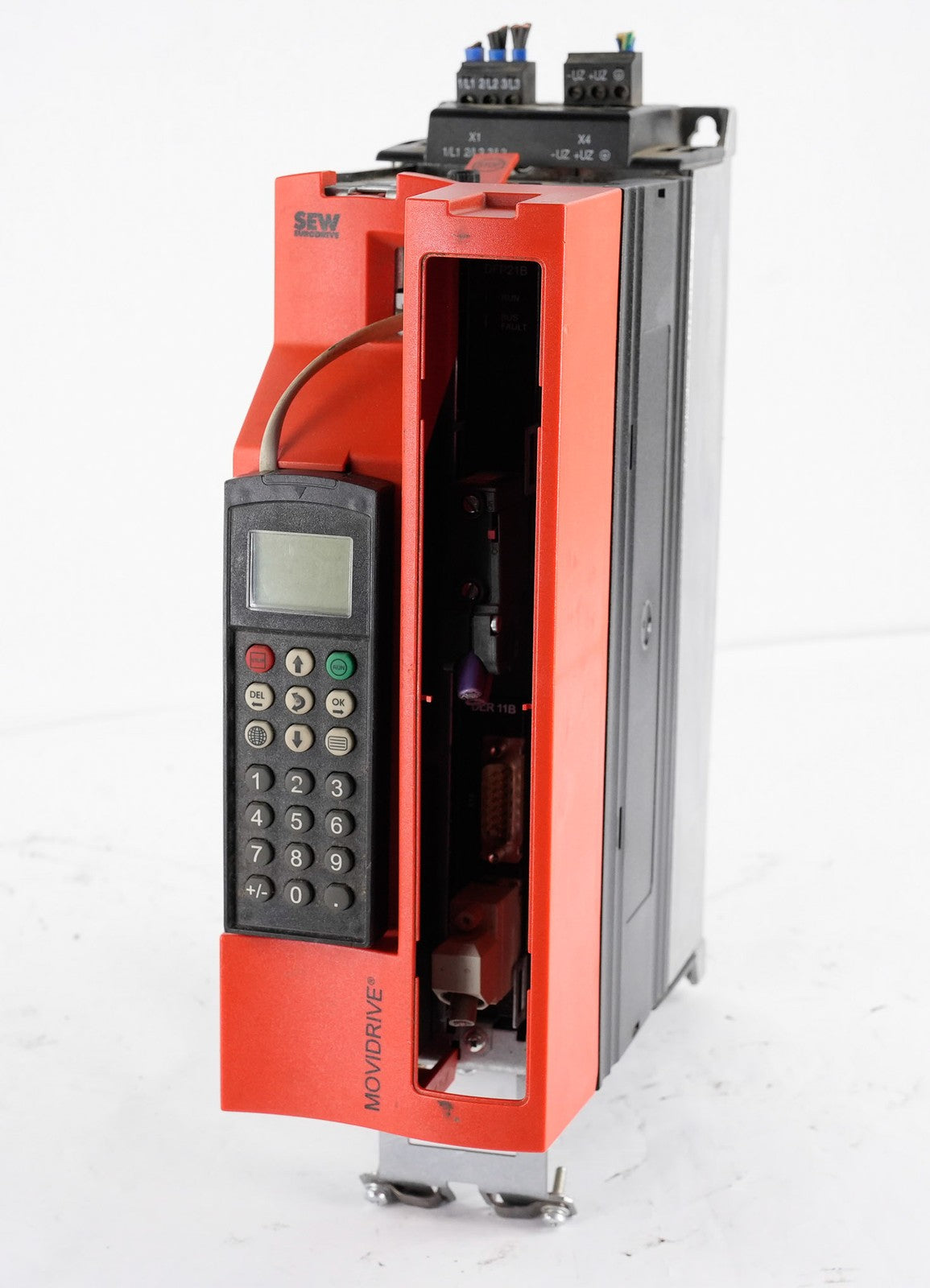 SEW Eurodrive MDX61B0030-5A3-4-00 Movidrive AC Drive MDX61B00305A3400 08279594