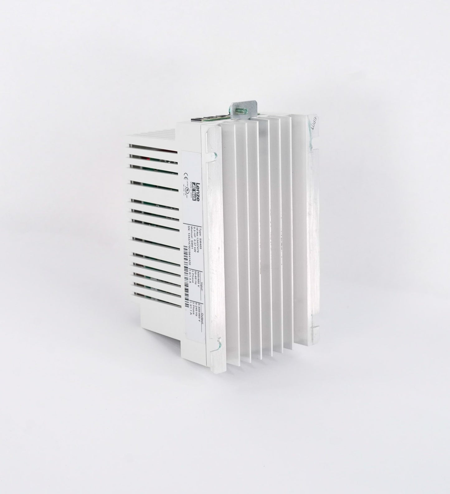 Lenze AC Tech SM405 Inverter Drive 0.5HP 0.37kW 480V 3-Phase 50/60Hz