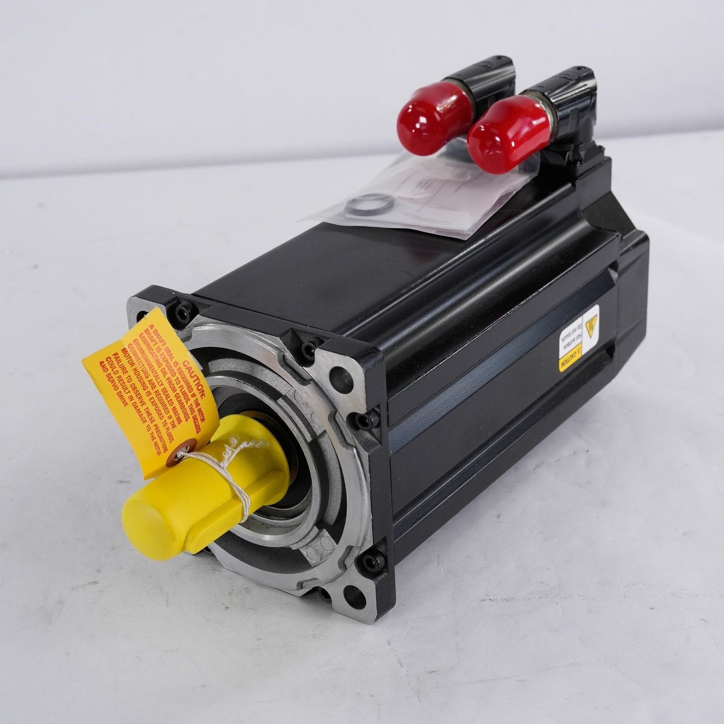 Allen Bradley MPM-B1304E-SJ72AA /A 3-Phase Inverter Duty AC Servo Motor No Box