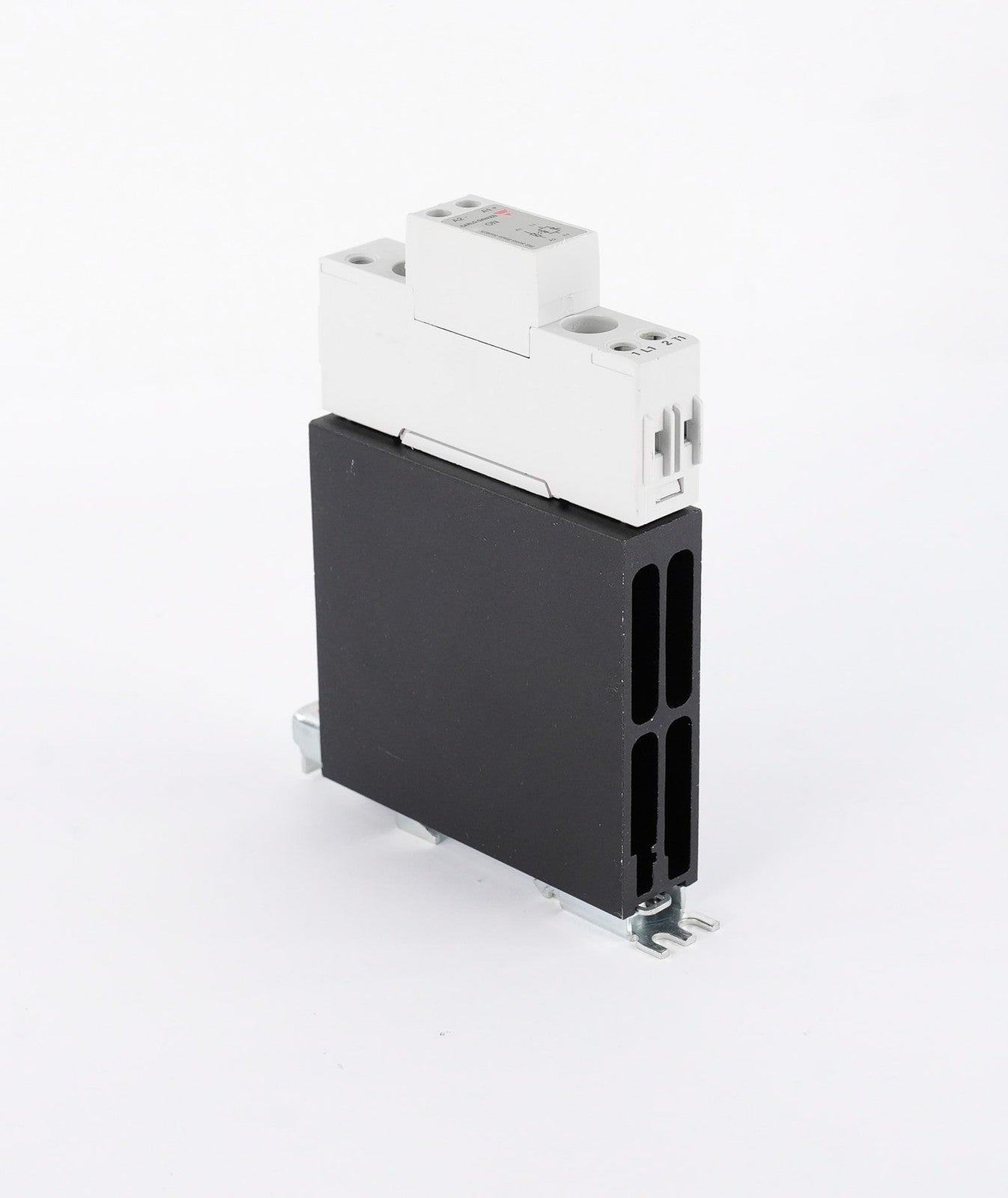 Carlo Gavazzi RGC1A2D30KGU Solid State Relay 1-Pole 30A 3-32VDC 24-240VAC