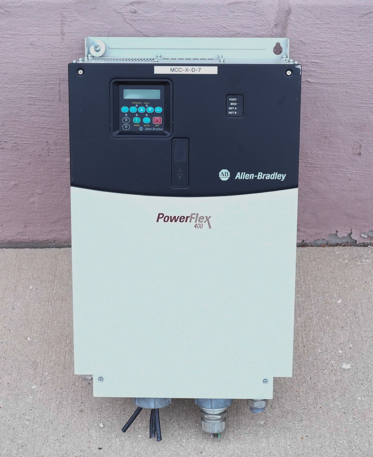Allen Bradley 22C-D072A103 /A PowerFlex 400 AC Drive 480V 3PH 50HP 37kW