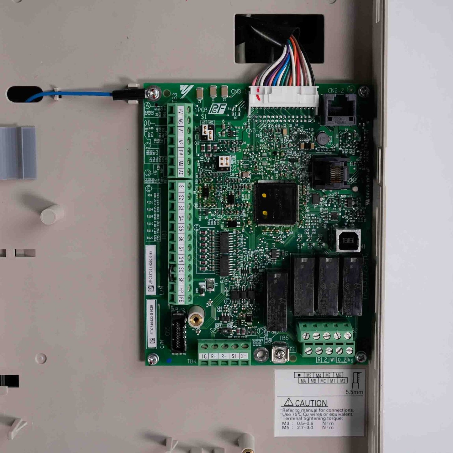 Yaskawa CIMR-ZU4A0040FAA Rev B Motor Drive Inverter 40 Amps Z1000 480V