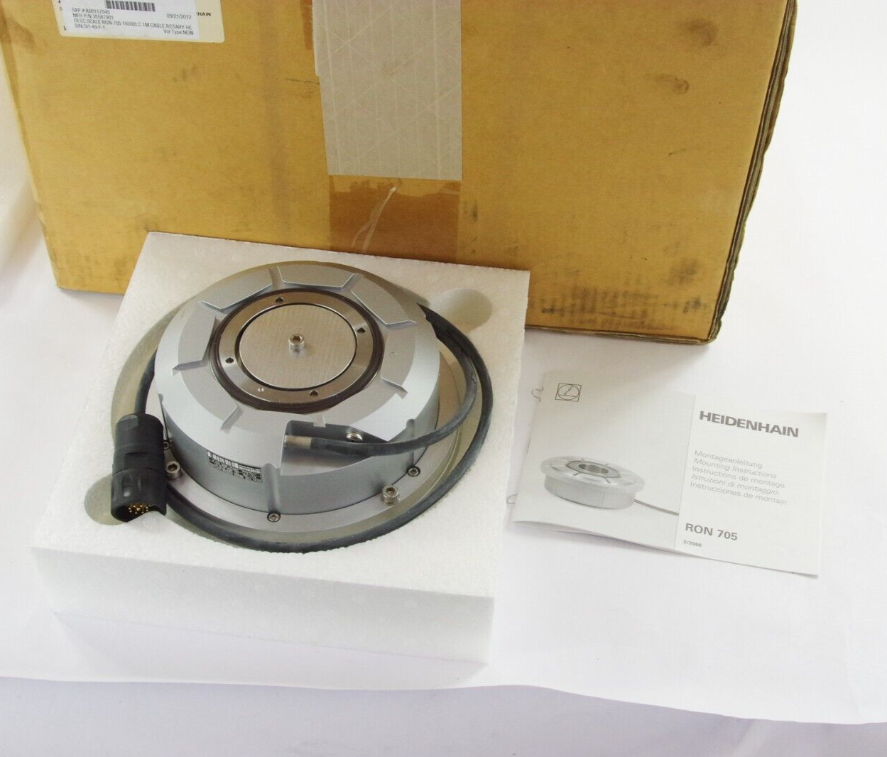 Heidenhain 355 879-01 Drehgeber Rotary Scale RON 705 18000 02S09-04 355 879-01