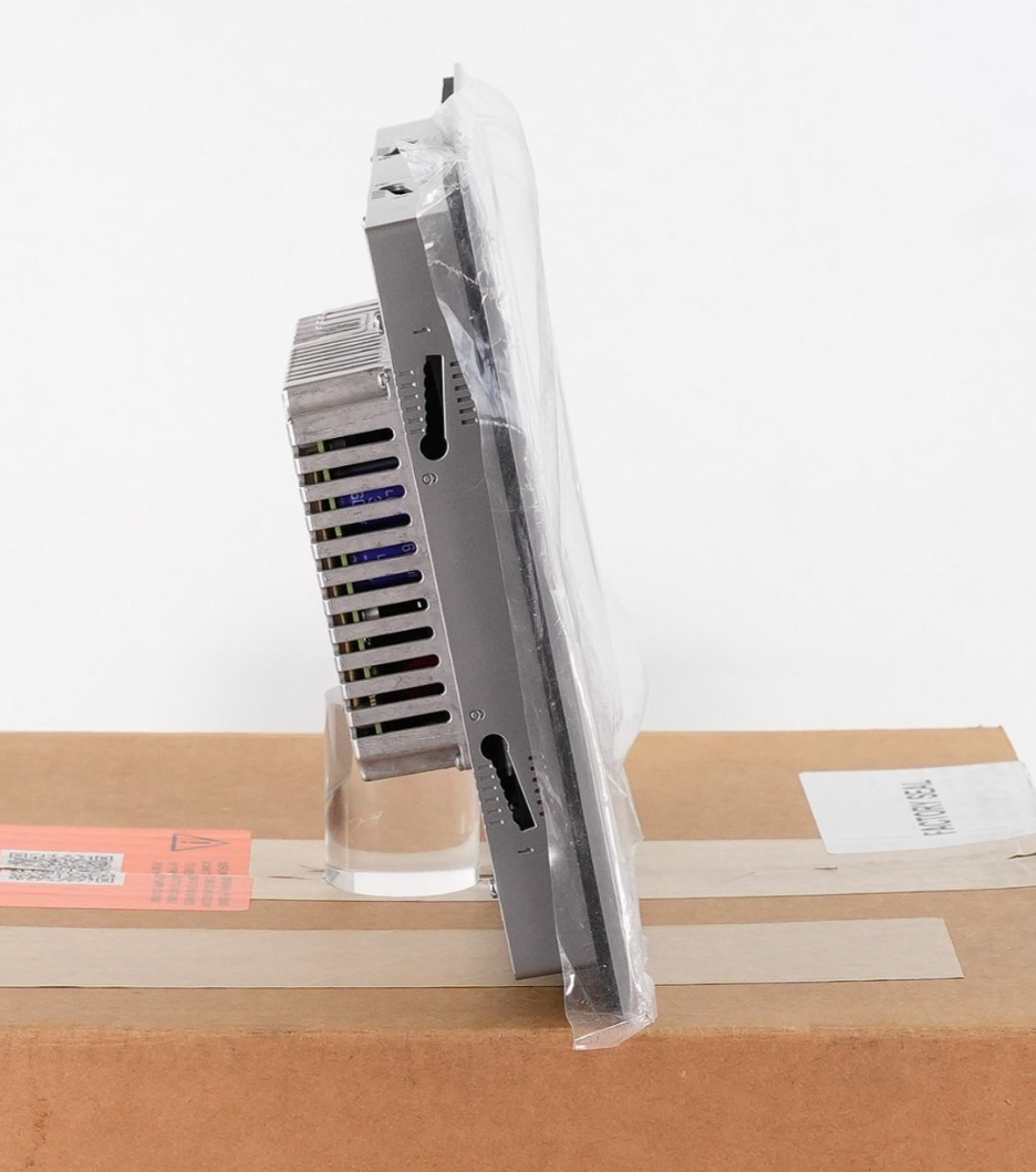 Allen Bradley 2711P-T10C22D9P /B PanelView Plus 7 HMI Ser B Without Original Box