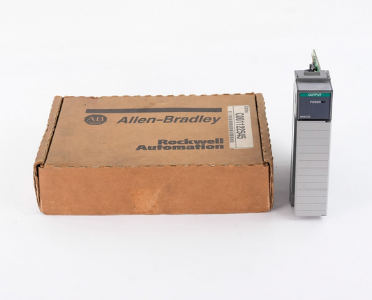 Allen Bradley 1746-NO4V /A SLC 500 Analog Output Module 1746NO4V - Open Box