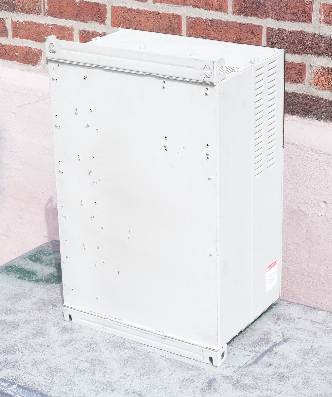 Allen Bradley 22C-D142A103 /A PowerFlex 400 AC Drive 480V 100HP 3-Phase 75kW