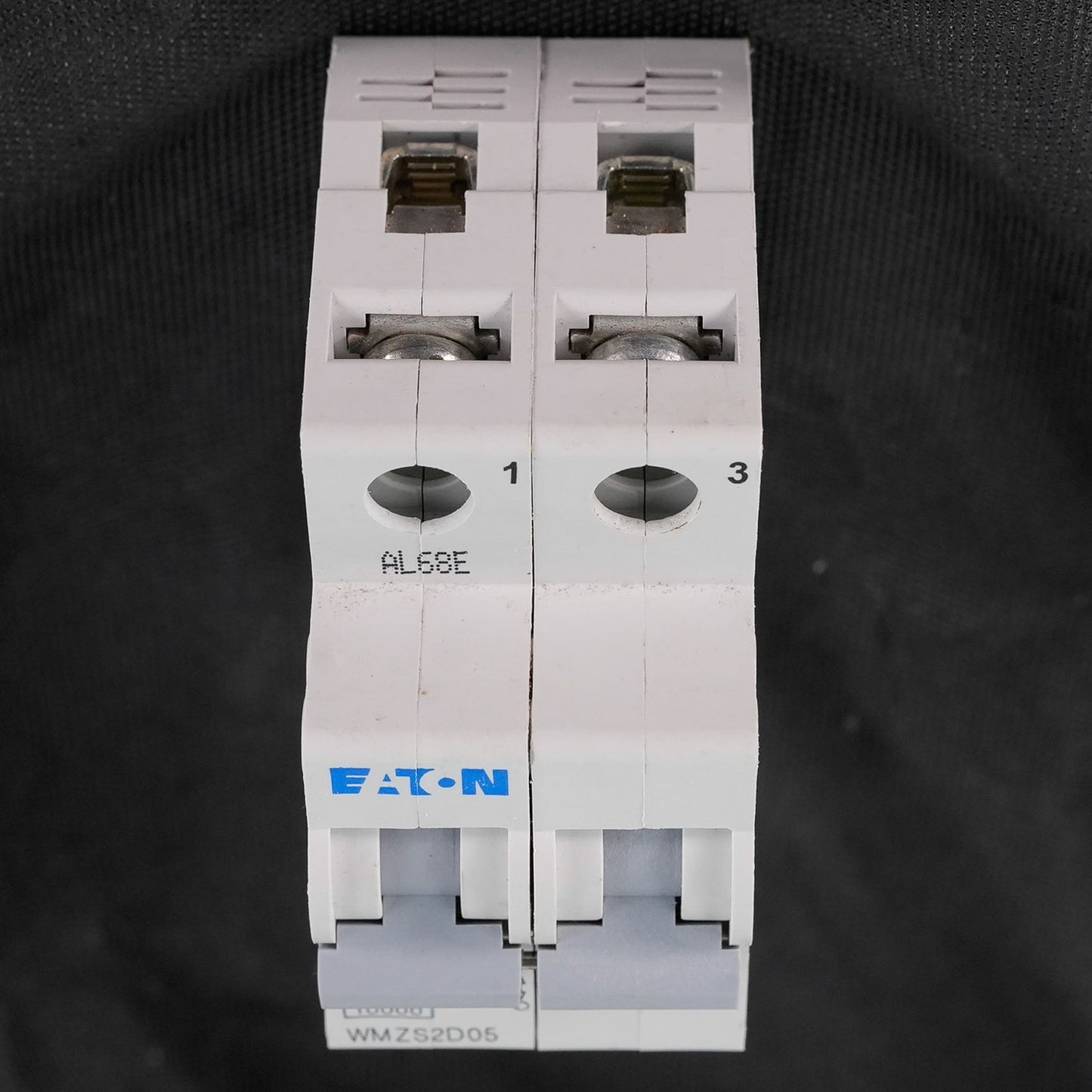 EATON WMZS2D05 2-Pole Miniature Circuit Breaker 5A 480Y/277VAC