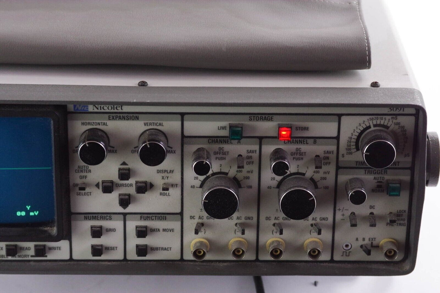 Nicolet Digital Oscilloscope Model 3091