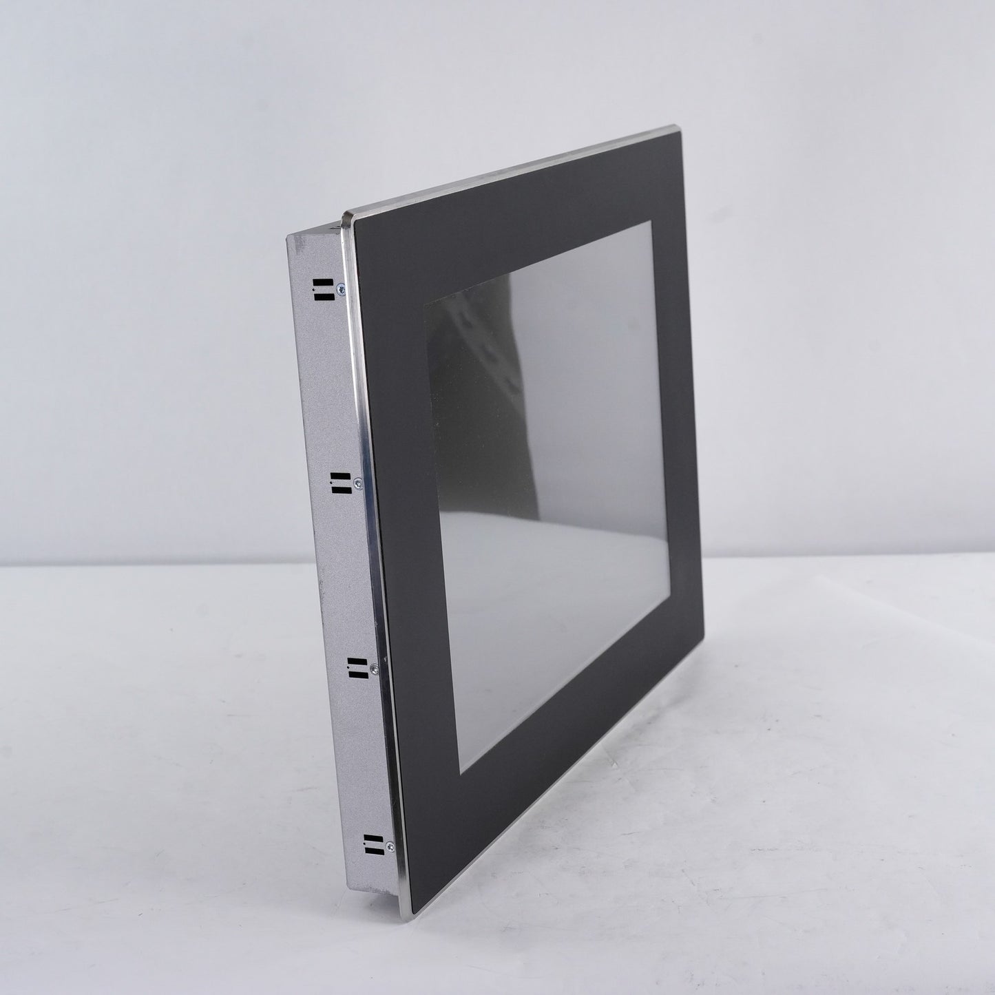 B&R Automation 5PC9:447050.003-00 Panel PC 2100 5AP1120.1505-C01