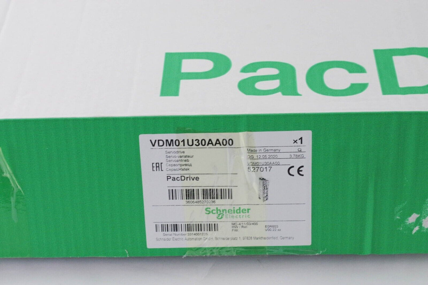 2020 SCHNEIDER ELECTRIC MC-4/11/03/400 SERVO DRIVE VDM01U30AA00 - Open Box