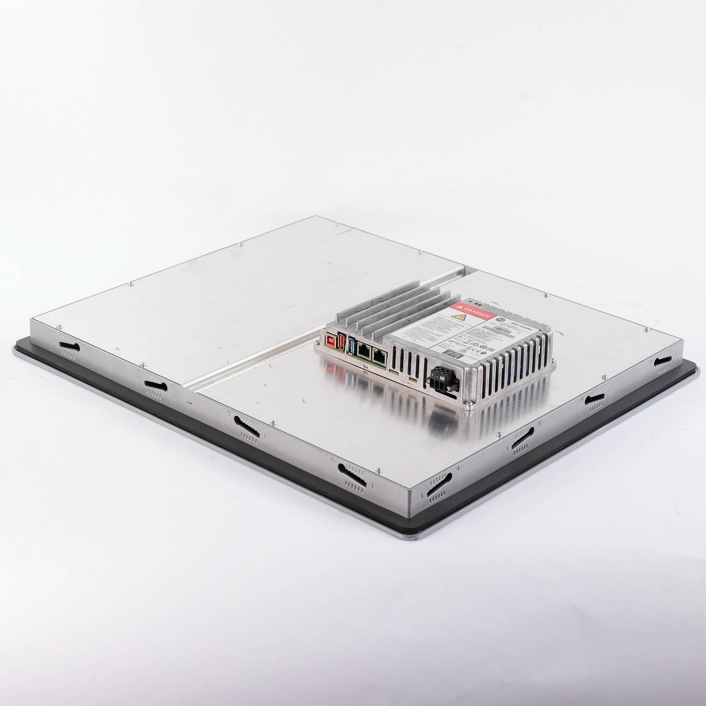 Allen Bradley 2711P-T19C22D9P Ser B PanelView Plus 7 19in Touch 24VDC