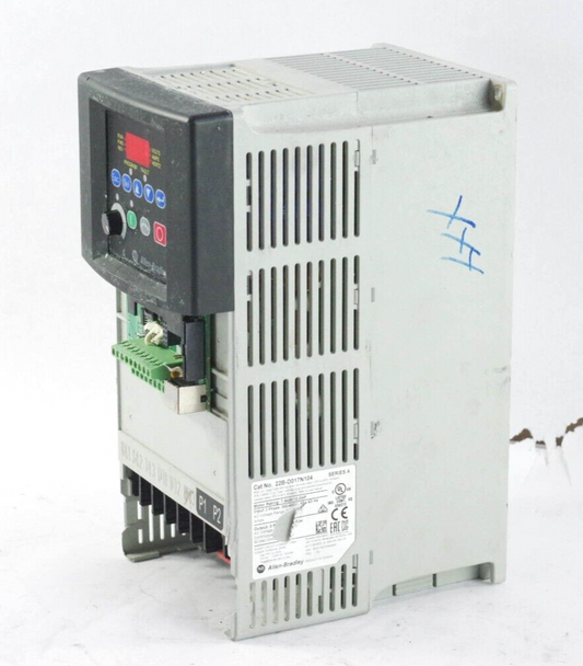 Allen Bradley 22B-D017N104 /A PowerFlex 40 AC Drive 480VAC - For Parts/Repair