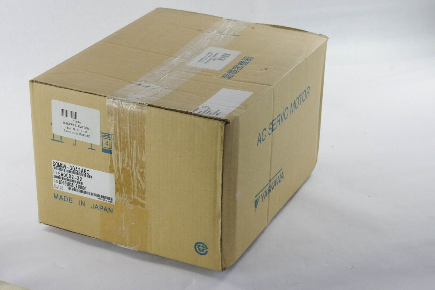 2016 Yaskawa SGMGV-30A3A6C Servo Motor 6W0002-32 - Open Box