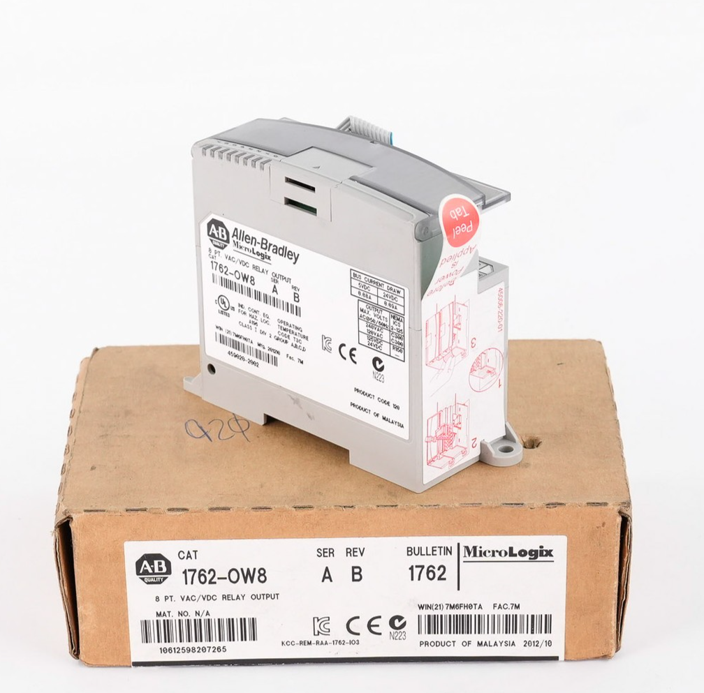 Allen Bradley 1762-OW8 /A MicroLogix 8 Point Relay Output Module - Open Box