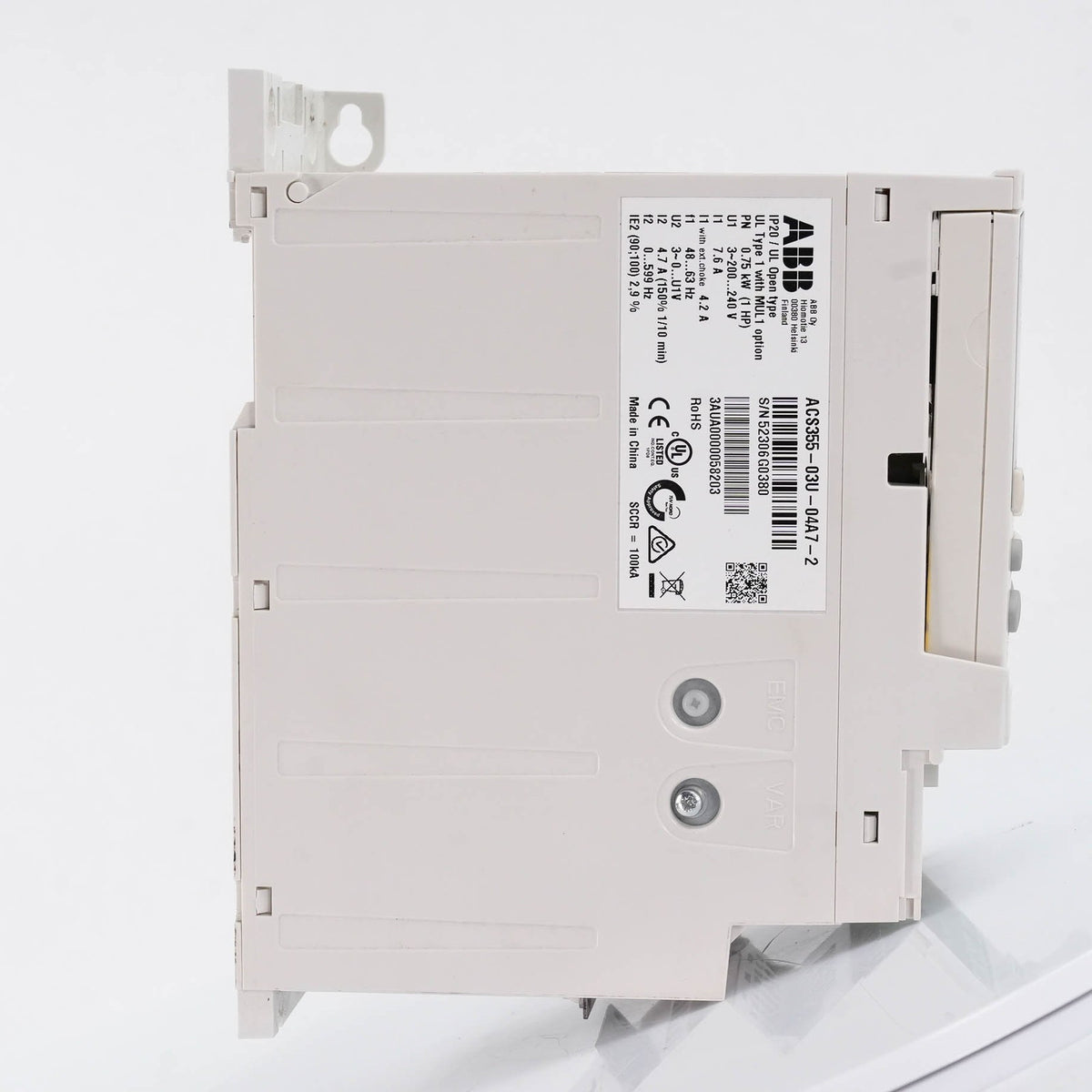 ABB ACS355-03U-04A7-2 AC Drive 3-Phase 240V 1HP 4.7A IP20 ACS35503U04A72 VFD