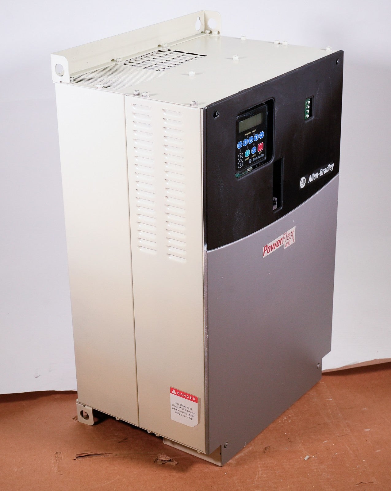 Allen Bradley 22C-D142A103 /A PowerFlex 400 AC Drive 480V 75kW 100HP + 1 Yr WTY