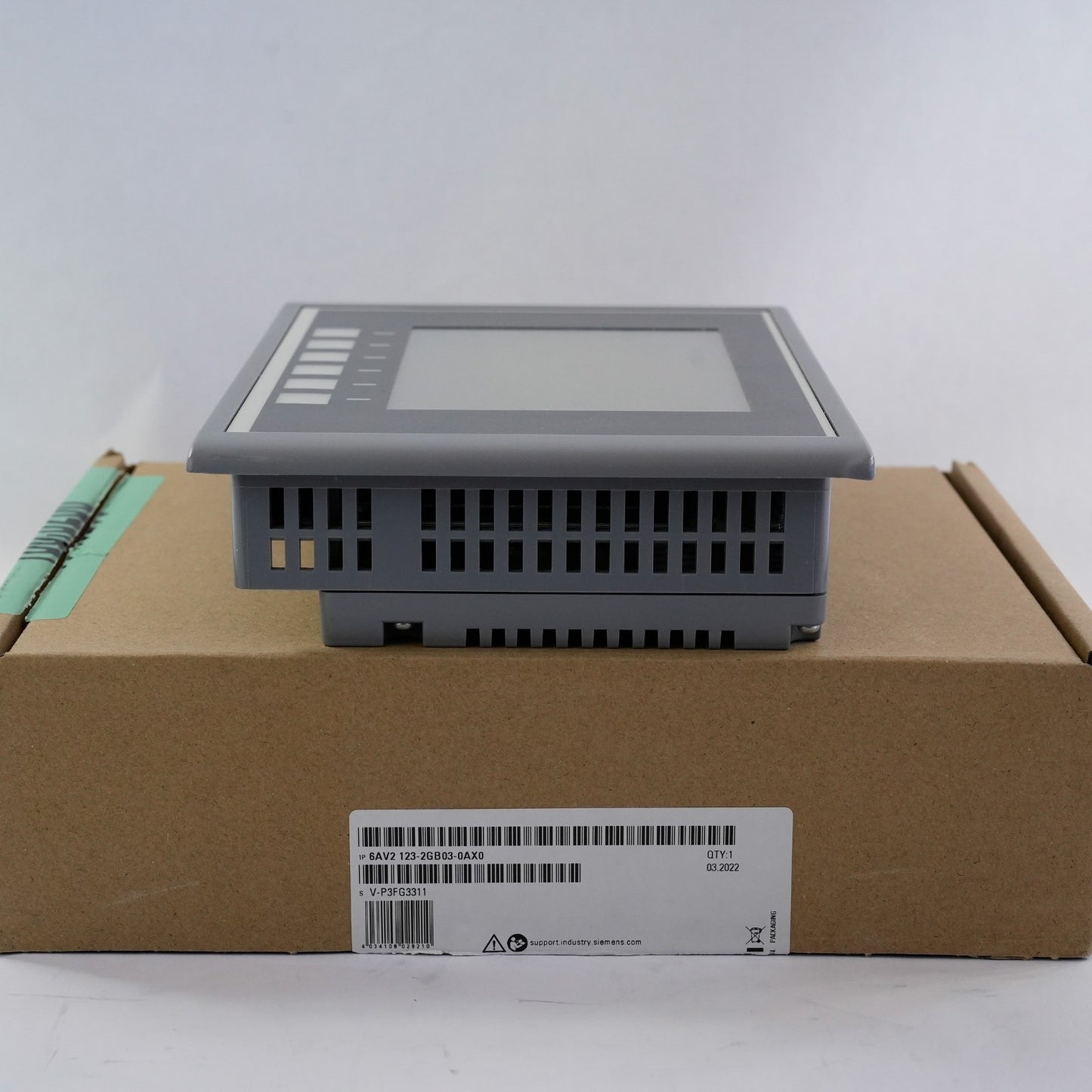 Siemens POL8T7.50/STD Touch Panel SS5626-H875-A100 P0L8T7.50/STD - Open Box
