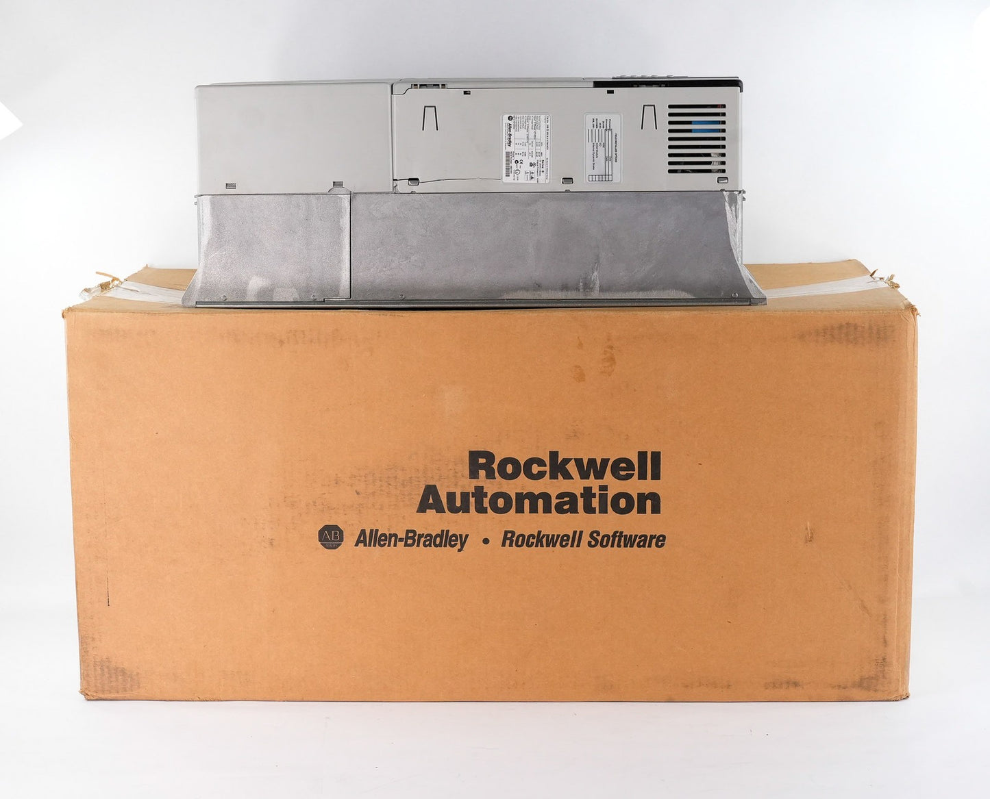 Allen Bradley 20BD052A3AYNANC0 /B PowerFlex 700 AC Drive 480V 40HP - Open Box