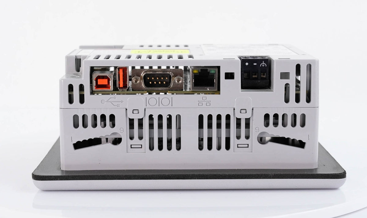 Allen Bradley 2711P-T6C20D8 Ser A PanelView Plus 6 600 Color Touch 24VDC HMI