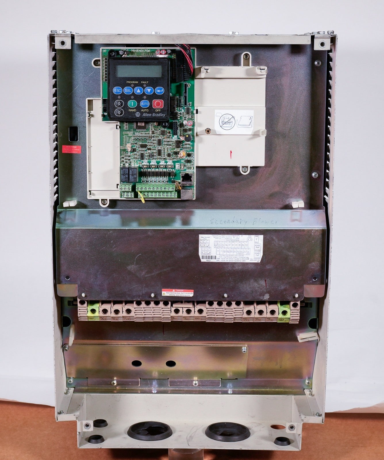 Allen Bradley 22C-D088A103 /A PowerFlex 400 AC Drive 480V 60HP + 1 Year Warranty