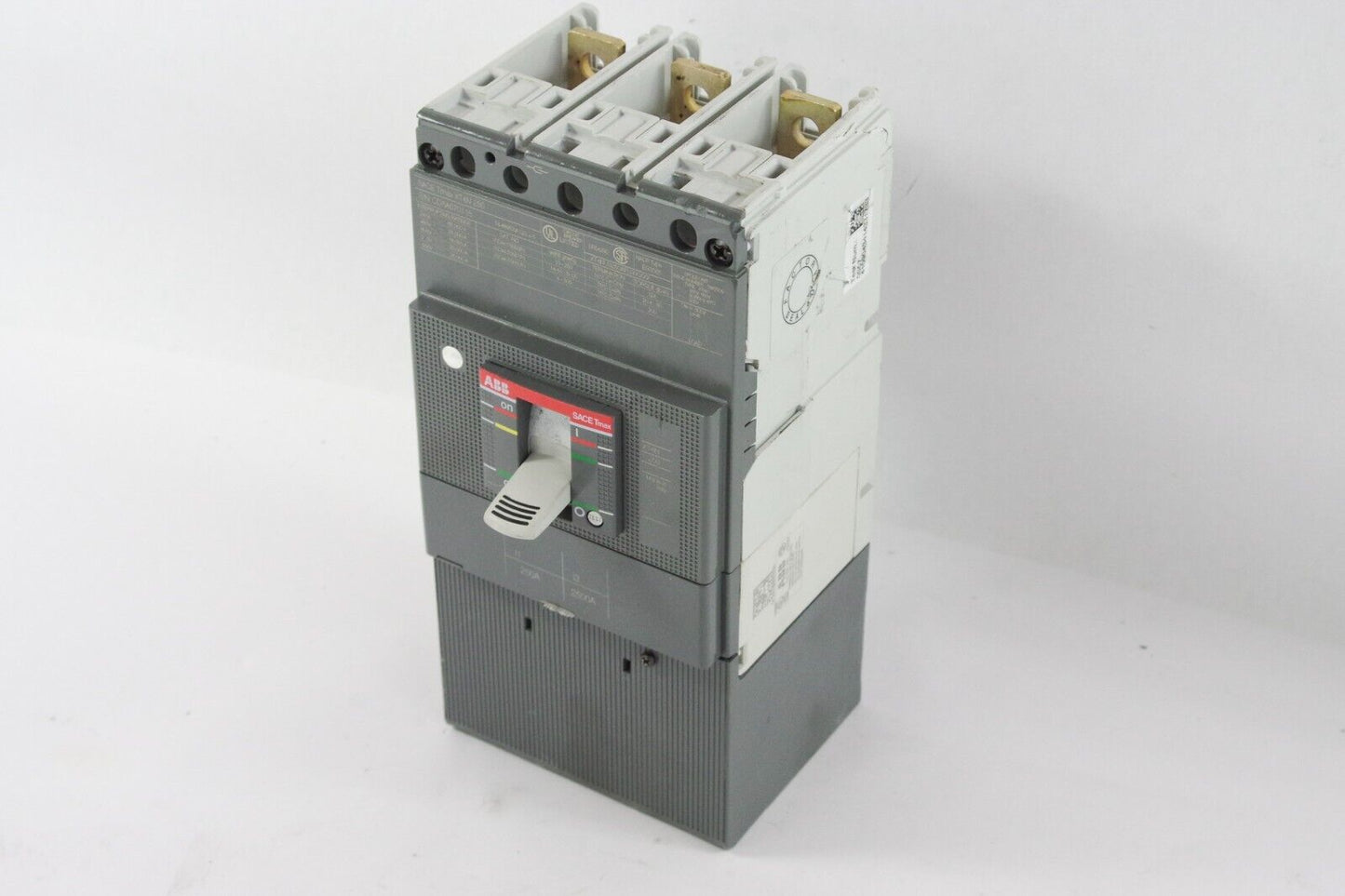 ABB Sace Tmax XT4N 250 Main Breaker 250A 2500A XT4NU3250AFL000XXX 3Ph 600V