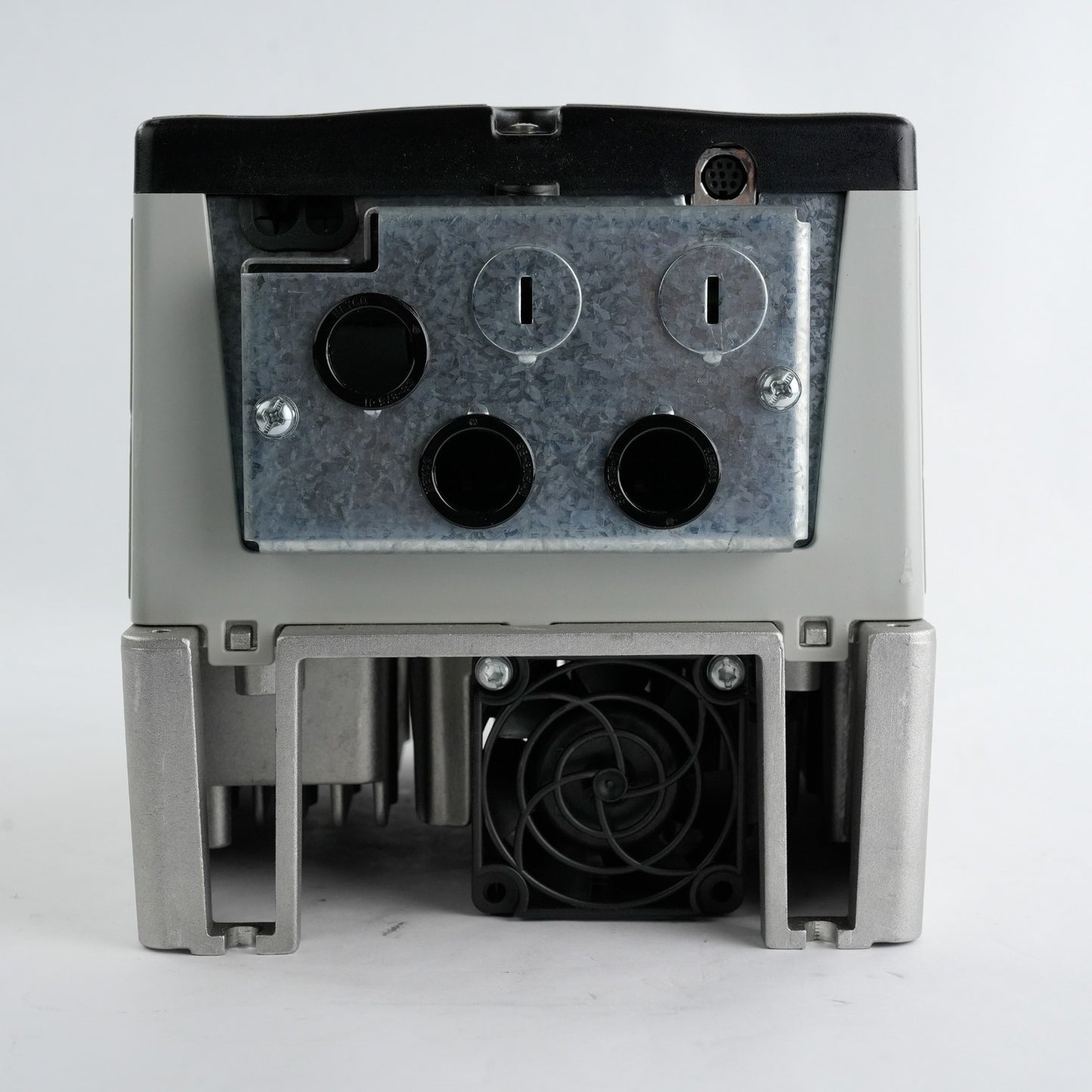 Allen Bradley PowerFlex 70 20AB9P6A0AYNANC0 /A 240V AC Drive