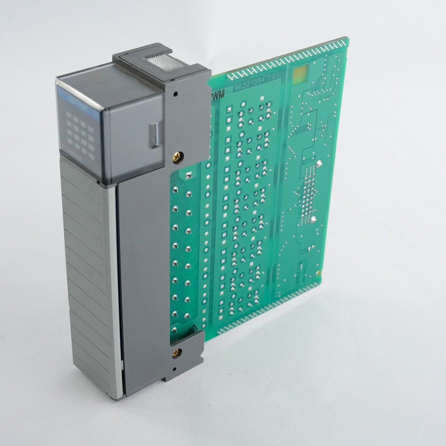 Allen Bradley 1746-OB16 /D SLC 500 16-Point DC Output Module 1746OB16