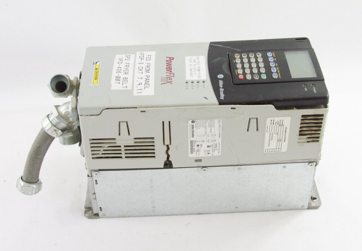 Allen Bradley 20B D 014 A 0 AYNAND0 / 20BD014A0AYNAND0 Drive For Parts or Repair