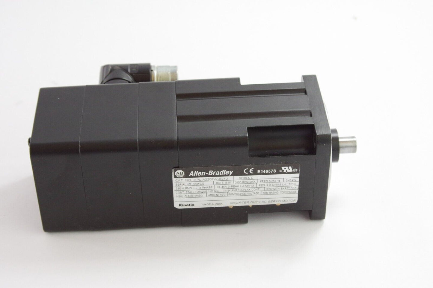 ALLEN BRADLEY MPL-A220F-V-X210 / MPLA220FVX210 Series C Servo Motor