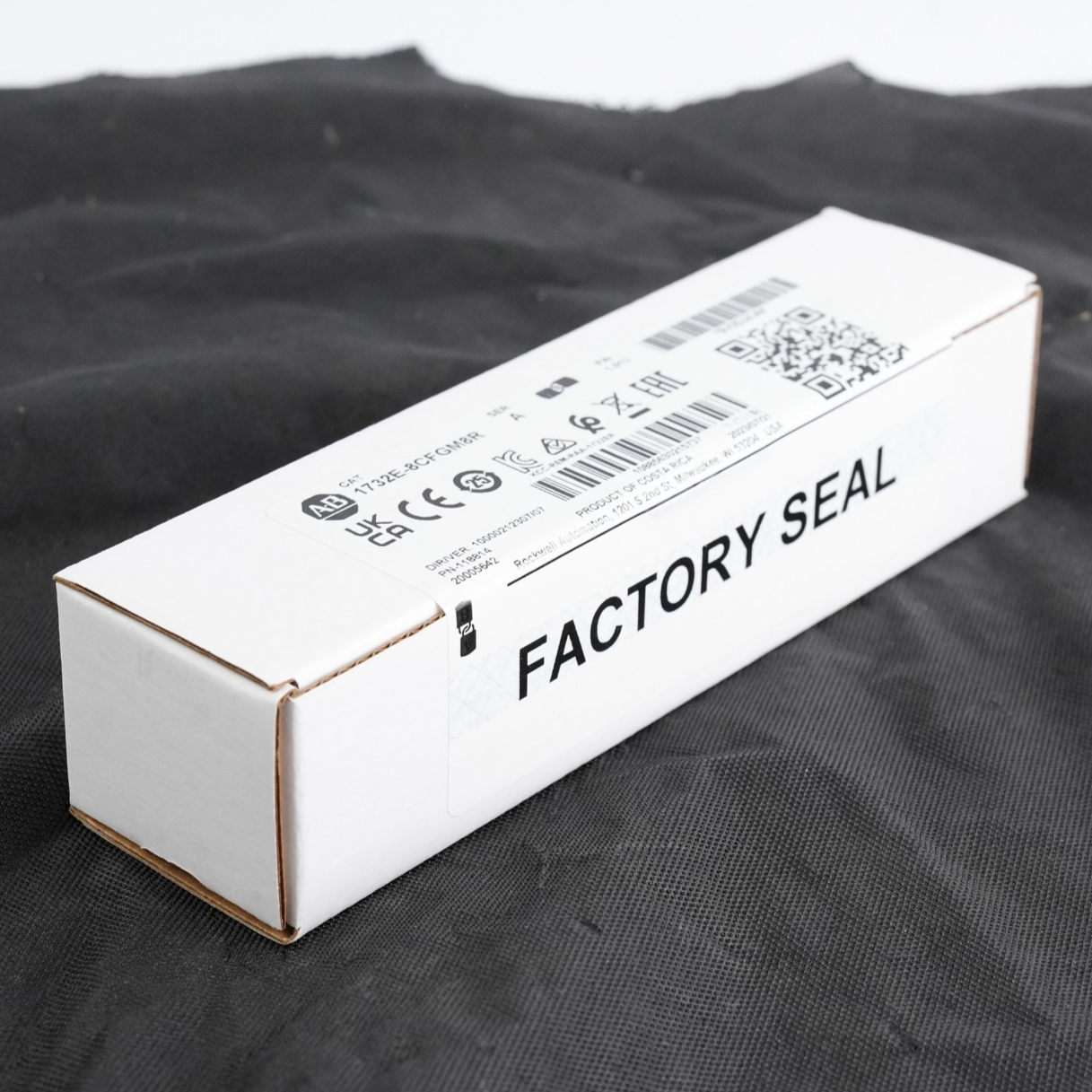 Allen Bradley 1732E-8CFGM8R /A ArmorBlock 16 Point Output Module Sealed Surplus