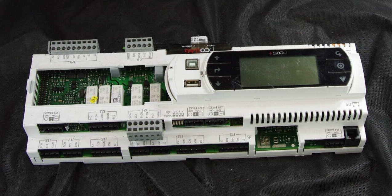 Carel P+500BAA00EL0 / P500BAA00EL0 Electronic Programmable Logic Controller