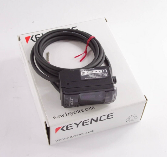 KEYENCE FD-XA1 / FDXA1 Clamp-on Micro Flow Sensor Controller