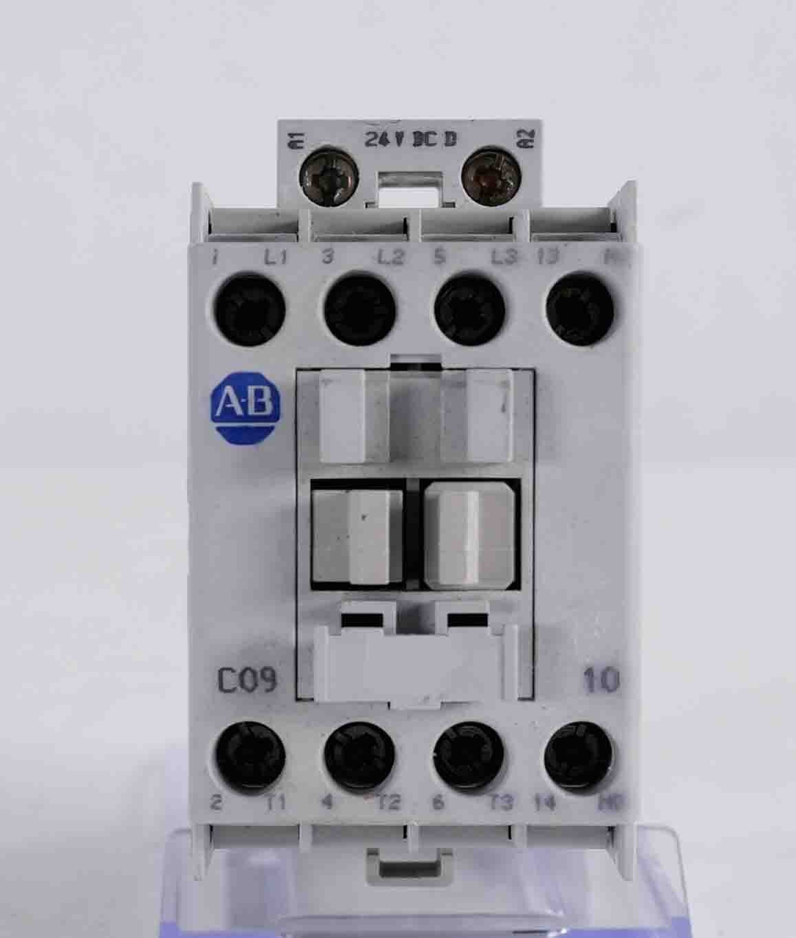 Allen Bradley 100-C09D*10 /A Contactor 120VAC 100C09D10 3-Pole